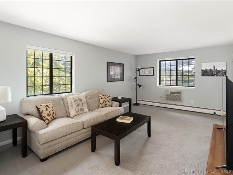 102 Foxwood Close #102 Photo 7
