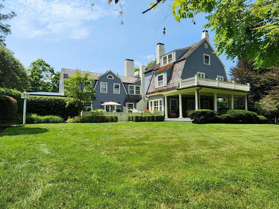 27 Country Club Road Photo 6