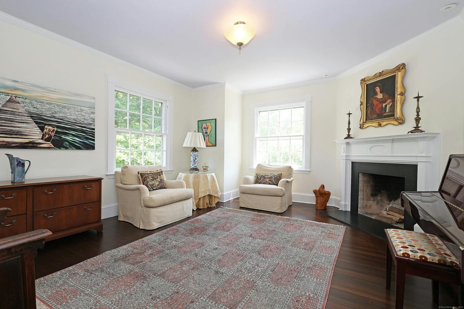 27 Country Club Road Photo 34