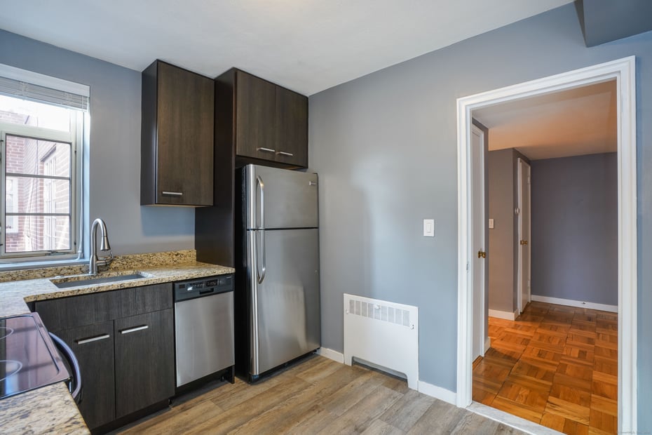 20 Outlook Avenue  #APT 205 Photo 19