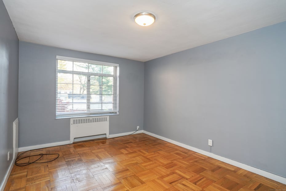 20 Outlook Avenue  #APT 205 Photo 22