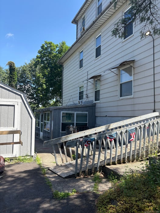 155 Cranston Street Photo 4