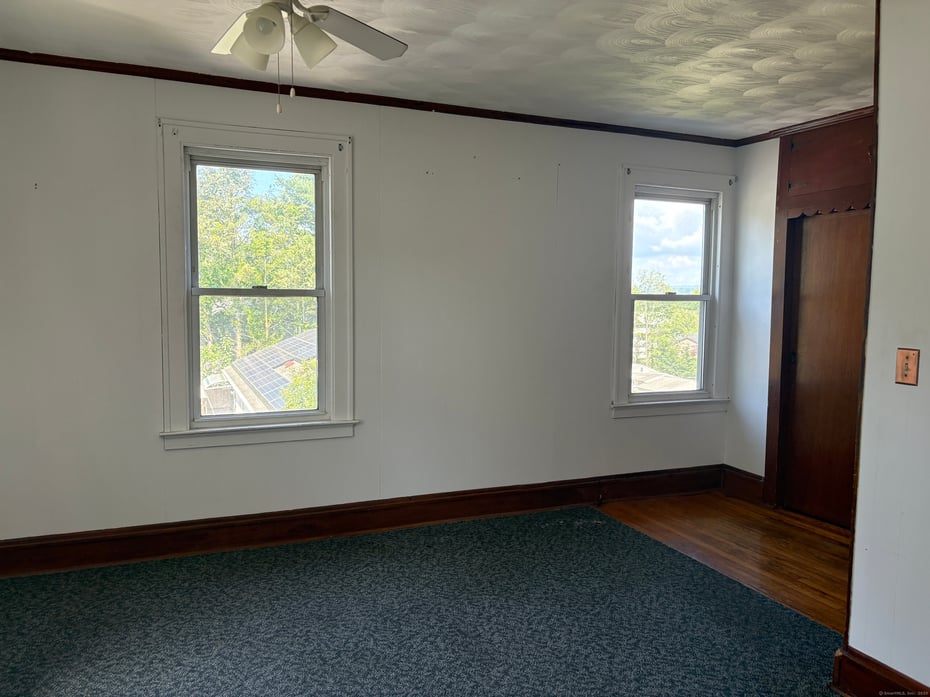 155 Cranston Street Photo 27