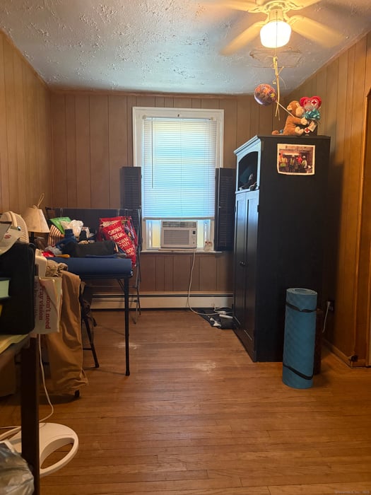 155 Cranston Street Photo 35
