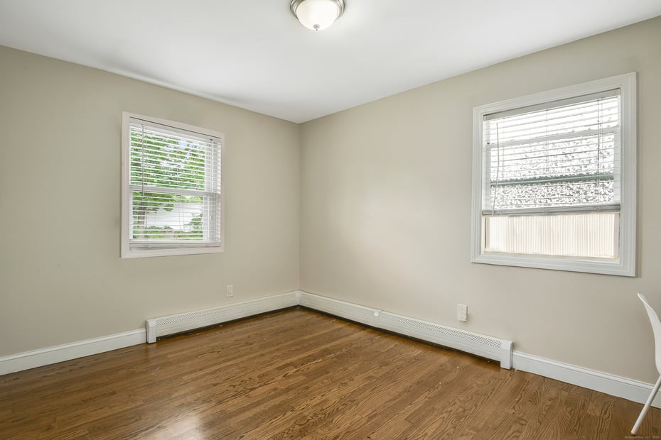 198 Macon Drive Photo 16
