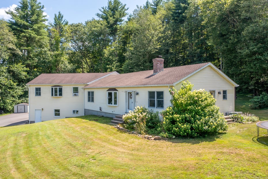 55 Witch Meadow Road Photo 2