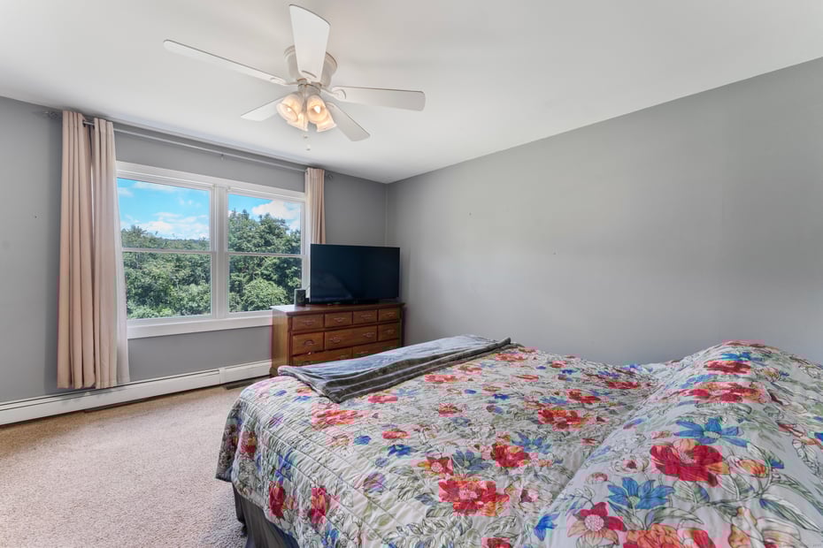 55 Witch Meadow Road Photo 20