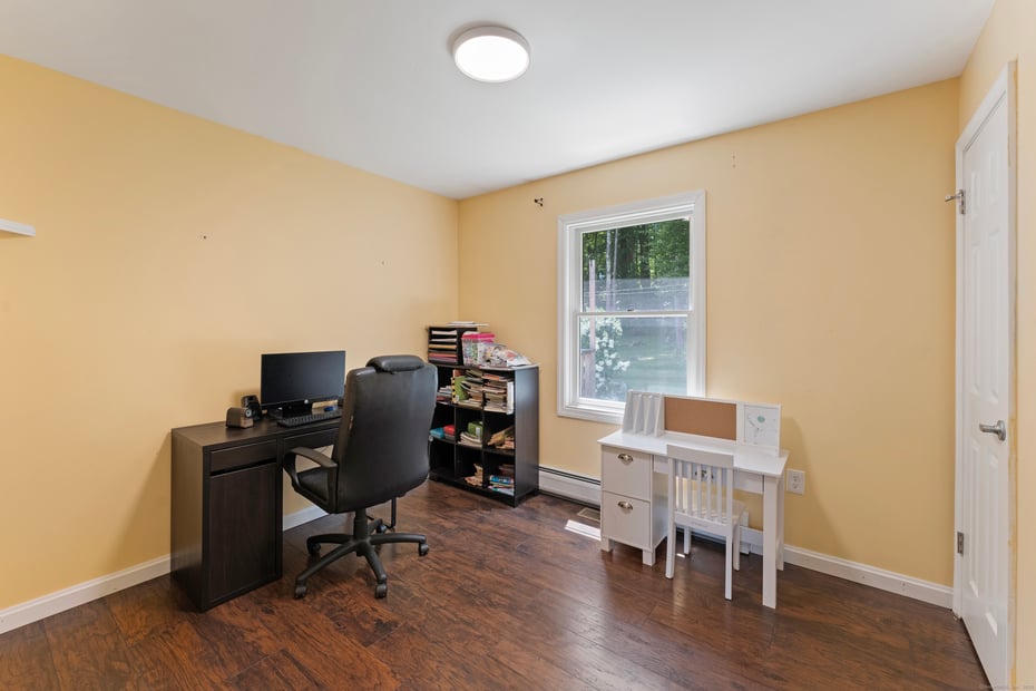 55 Witch Meadow Road Photo 22