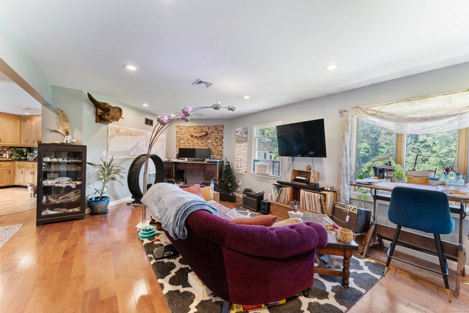 55 Witch Meadow Road Photo 25