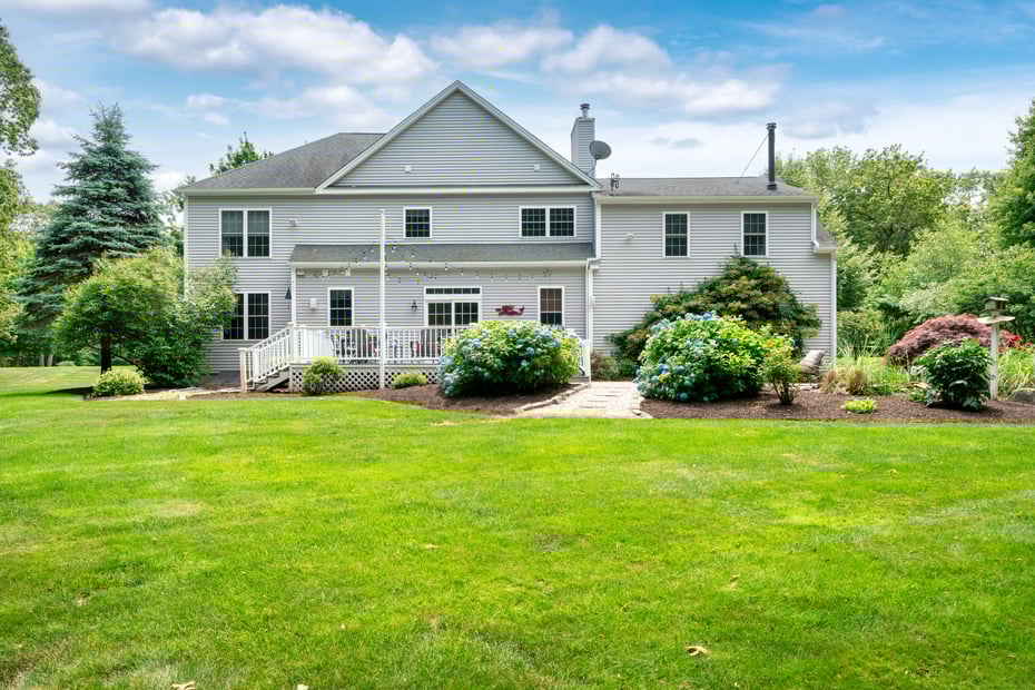 45 Summersweet Drive Photo 3