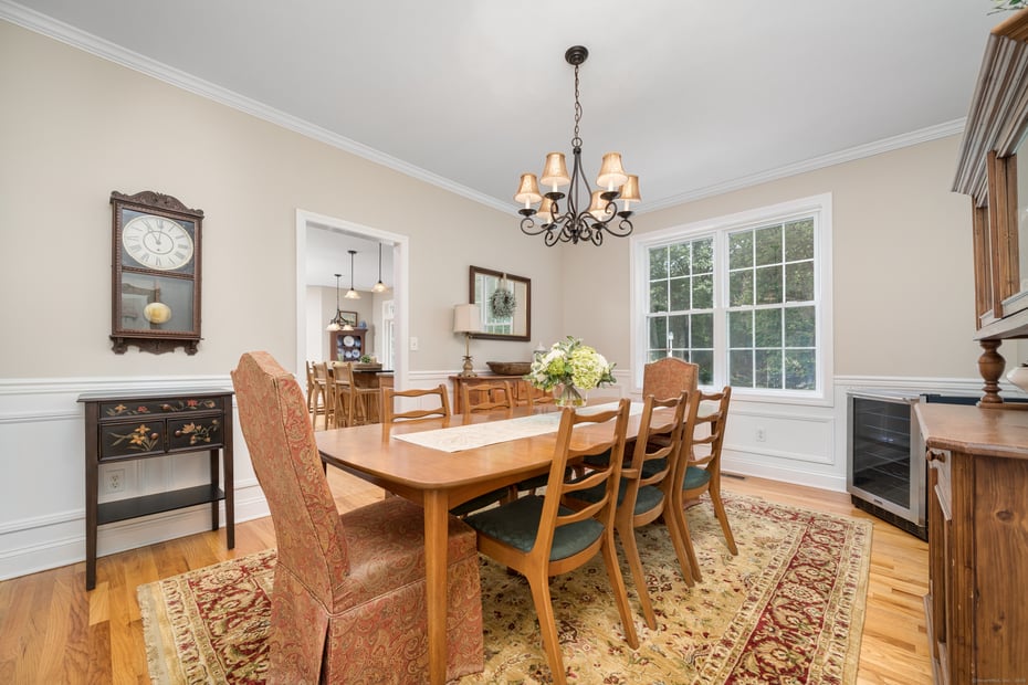 45 Summersweet Drive Photo 11