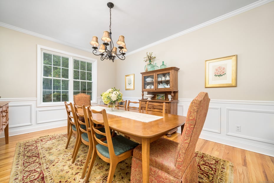 45 Summersweet Drive Photo 12
