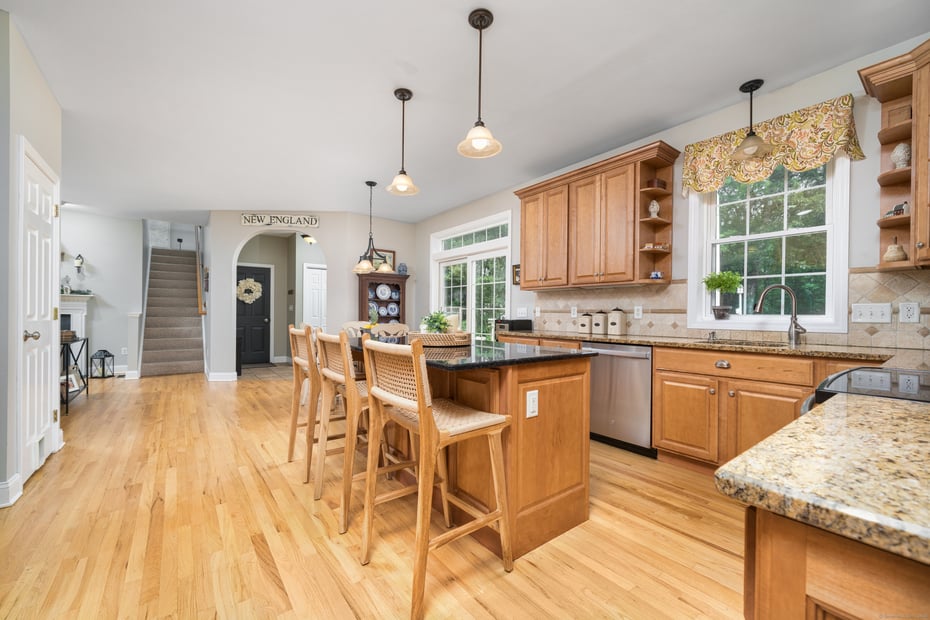 45 Summersweet Drive Photo 13