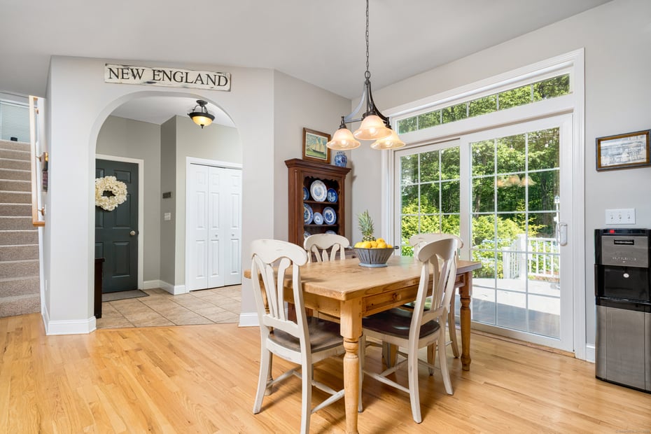 45 Summersweet Drive Photo 17