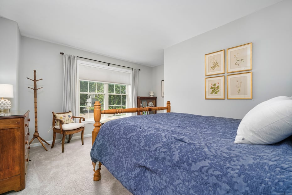 45 Summersweet Drive Photo 29