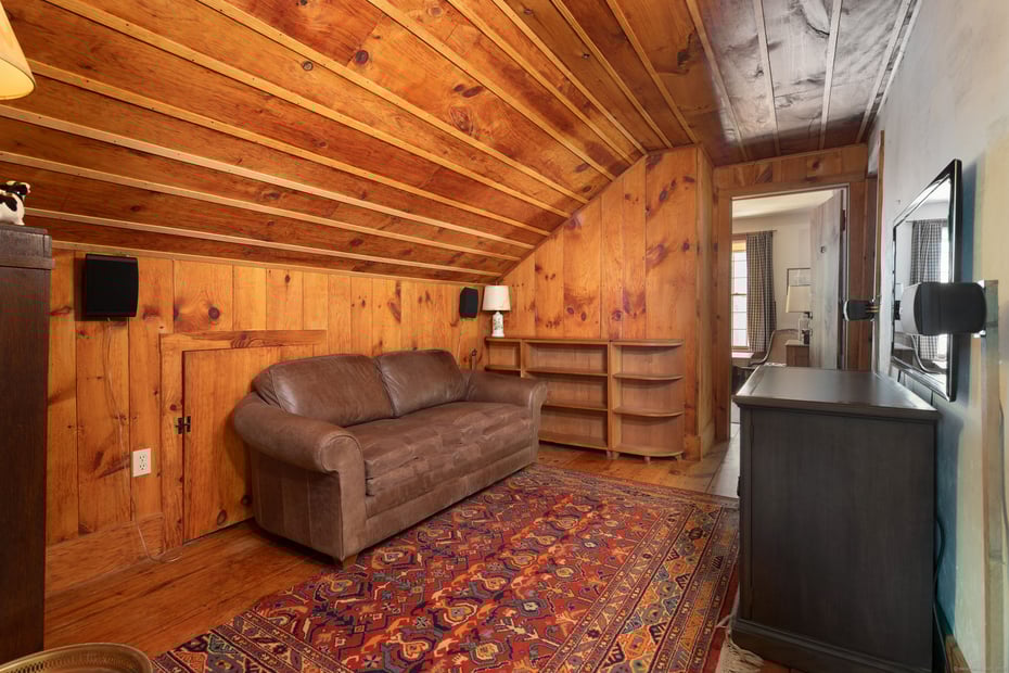 37 Lower Barrack Road Photo 10