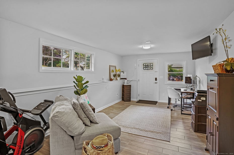 11 Barbara Drive Photo 24