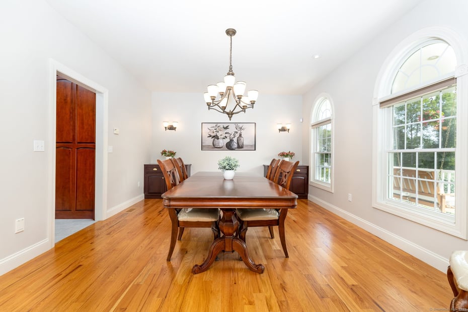 75 Burgess Road Photo 6