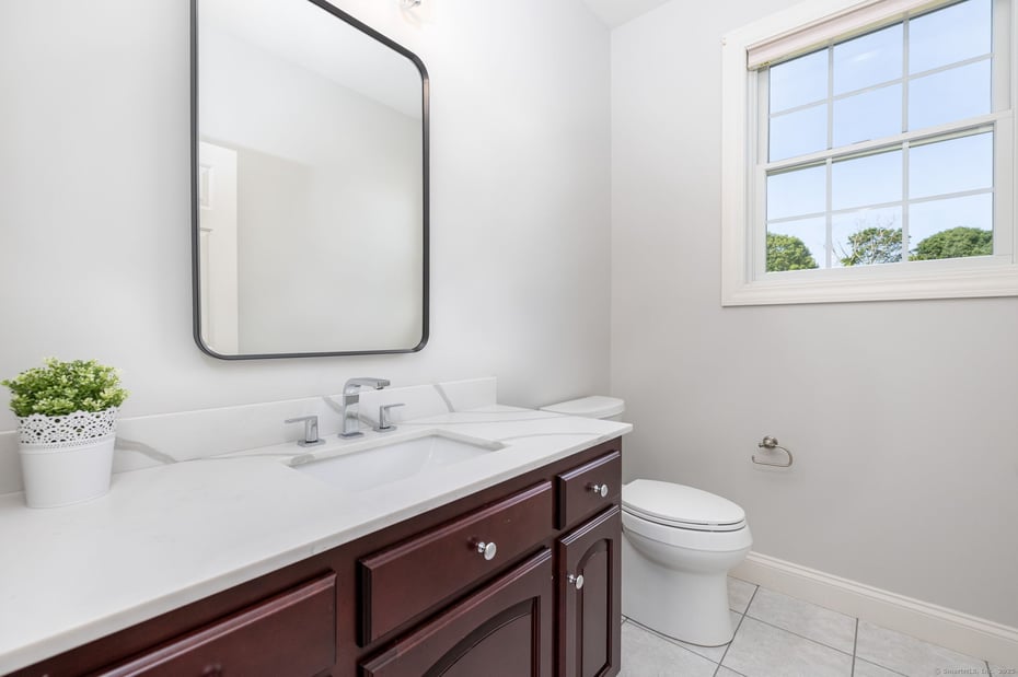 75 Burgess Road Photo 20