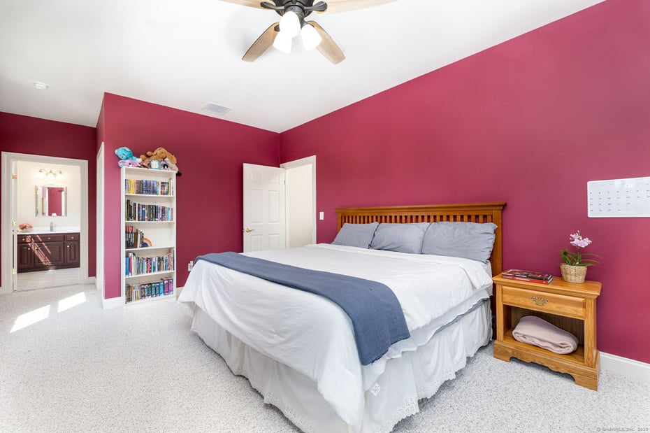 75 Burgess Road Photo 23