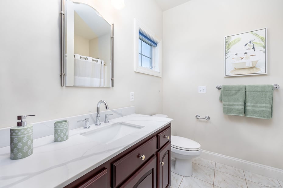 75 Burgess Road Photo 26