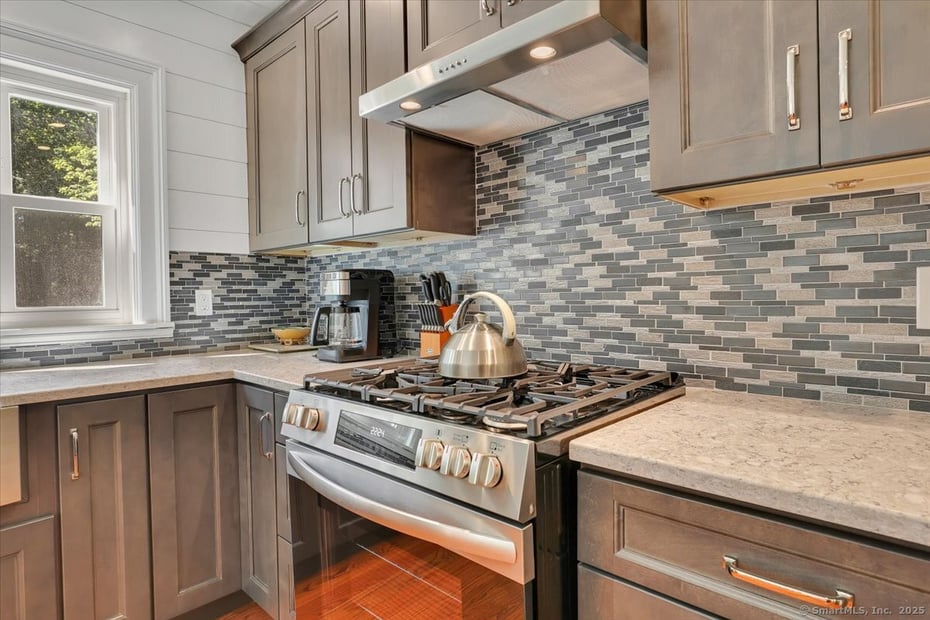 272 Norfolk Road Photo 4