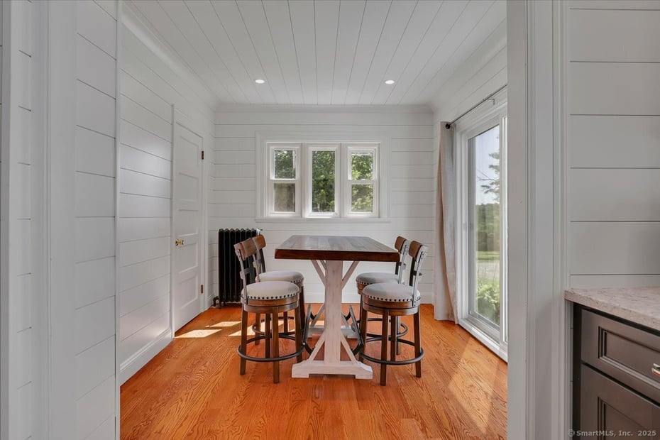 272 Norfolk Road Photo 6