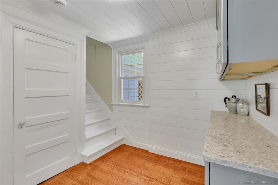 272 Norfolk Road Photo 8