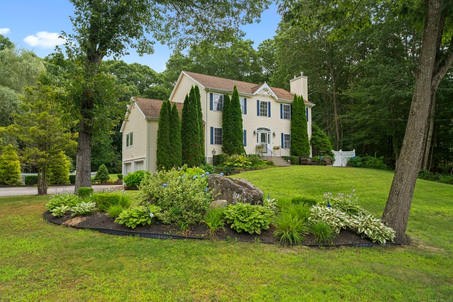 24 Tanglewood Drive Photo 3