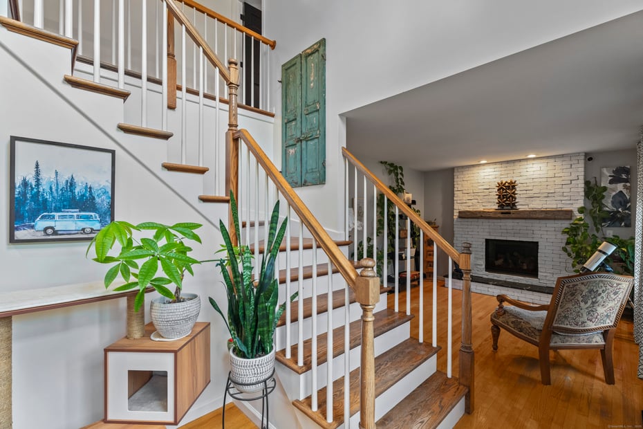 24 Tanglewood Drive Photo 5