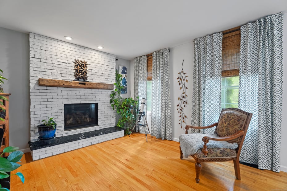 24 Tanglewood Drive Photo 6