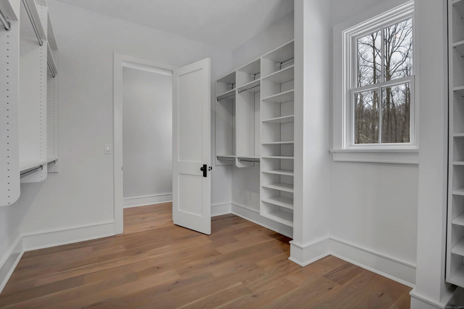 1025 Field Drive Photo 20