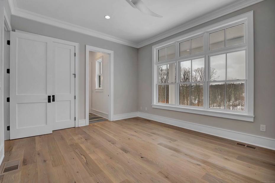 1025 Field Drive Photo 21