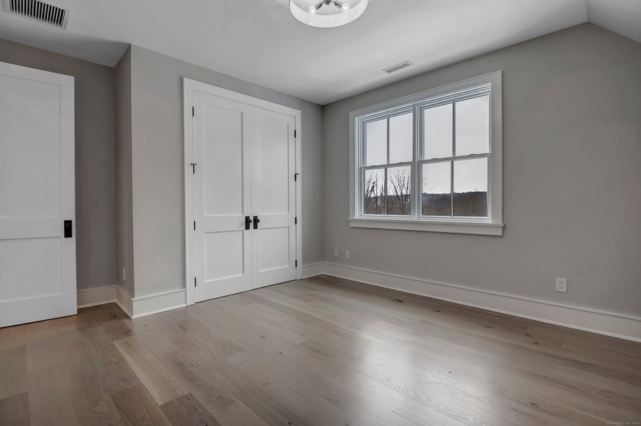 1025 Field Drive Photo 28
