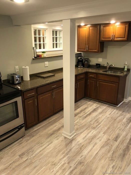 44 Warren Street Photo 20