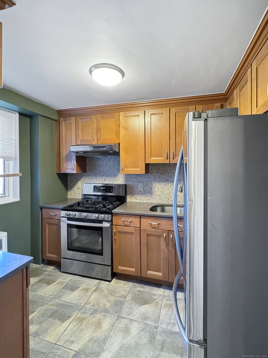 91 Strawberry Hill Avenue  #APT 824 Photo 5