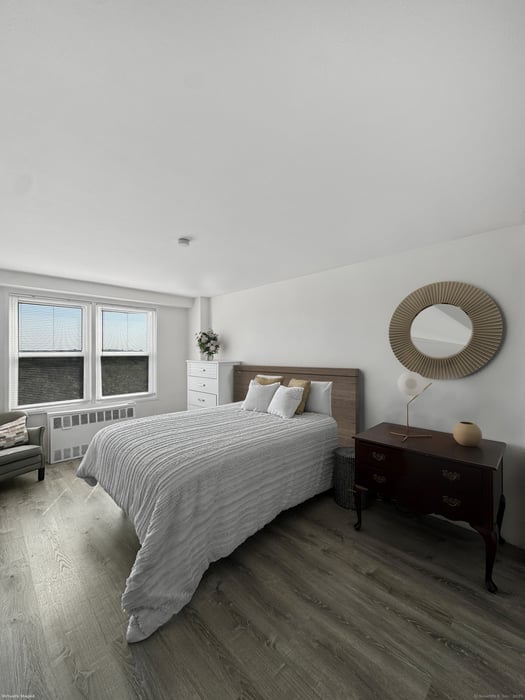 91 Strawberry Hill Avenue  #APT 824 Photo 8