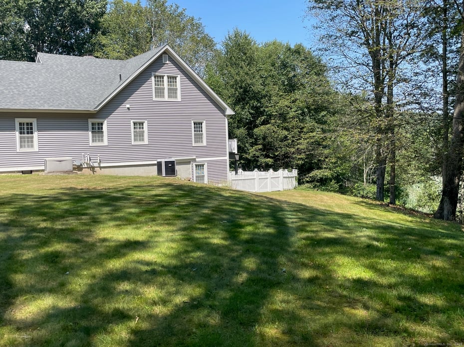 1 Lake Louise Drive Photo 33