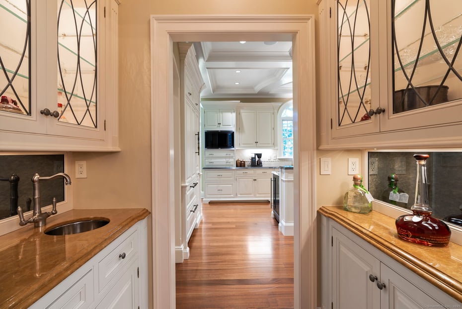 7 Riverview Road Photo 10