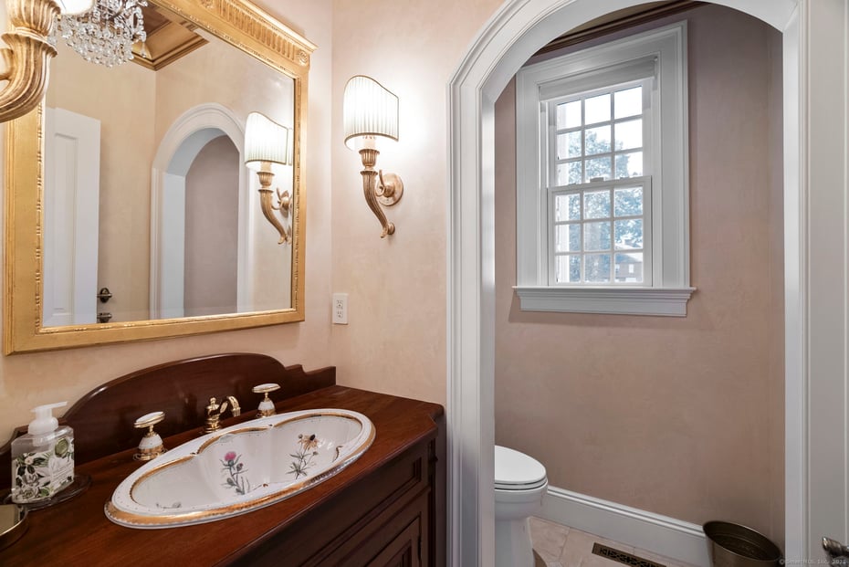 7 Riverview Road Photo 32