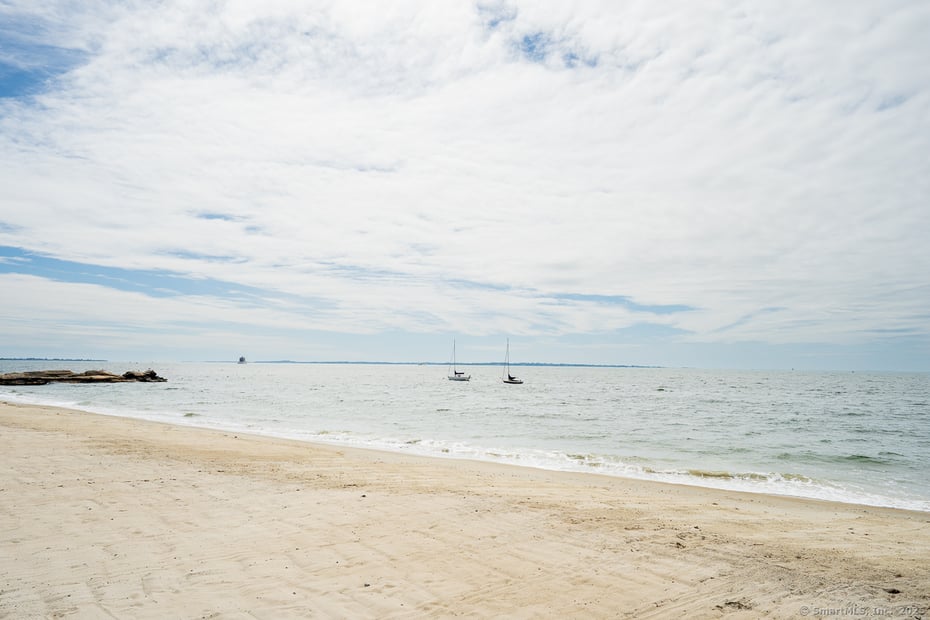 1194 Ocean Avenue Photo 13