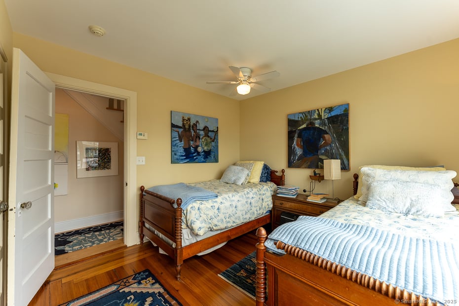 1194 Ocean Avenue Photo 32