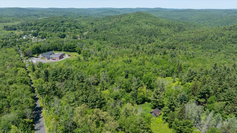 430 Smith Hill Road Photo 5