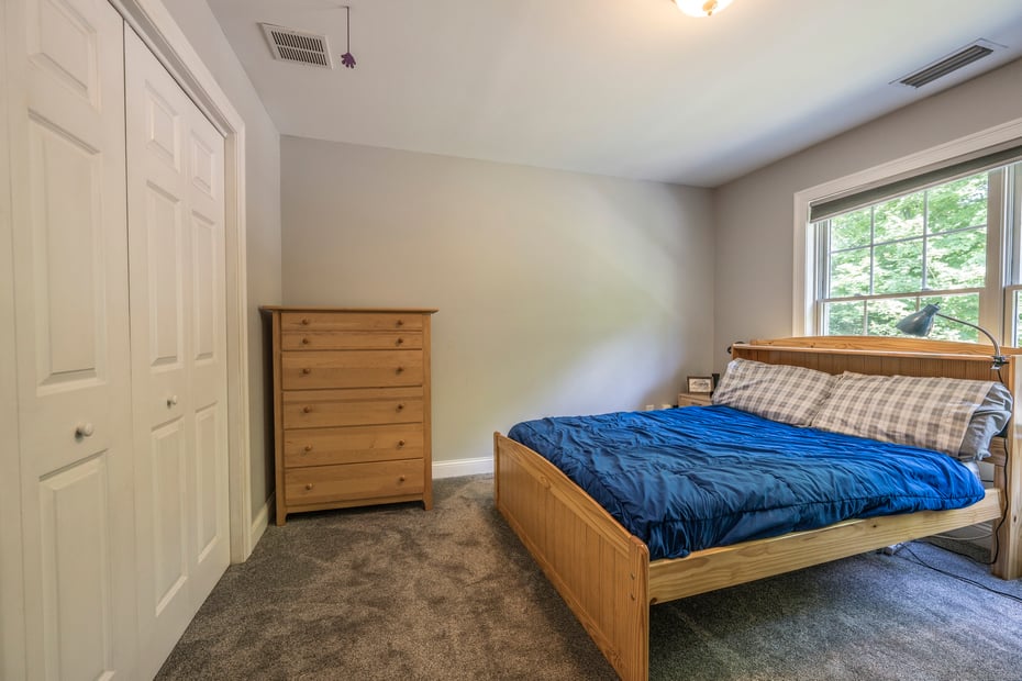 16 Devonshire Lane Photo 31