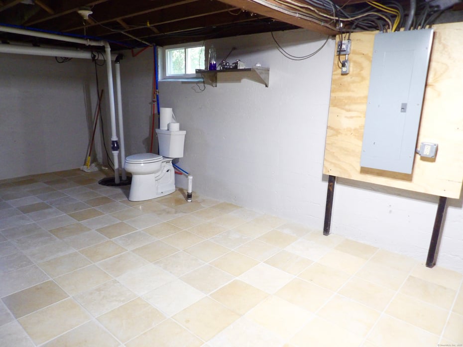 15 Paster Road Photo 37