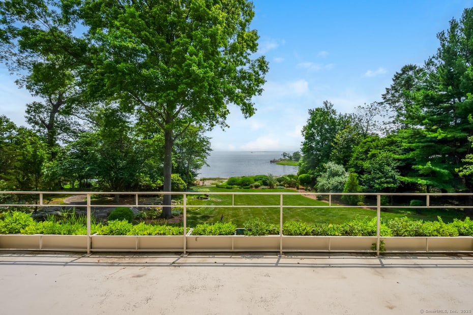 17 Contentment Island Road Photo 24