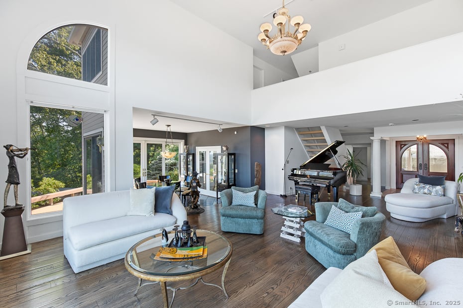 15 Alpine Road Photo 12