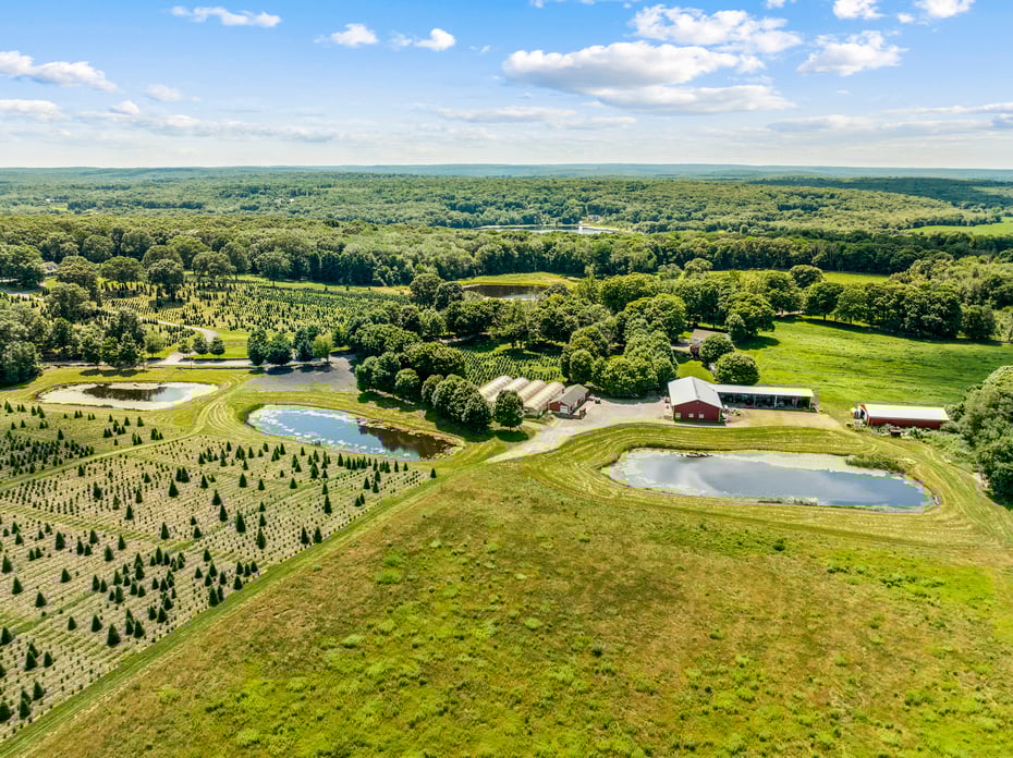 57 Northwest Corner Road Photo 3