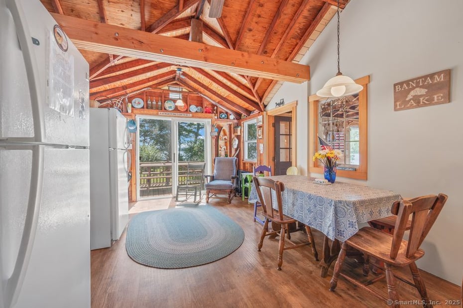 17 Marsh Point Photo 16