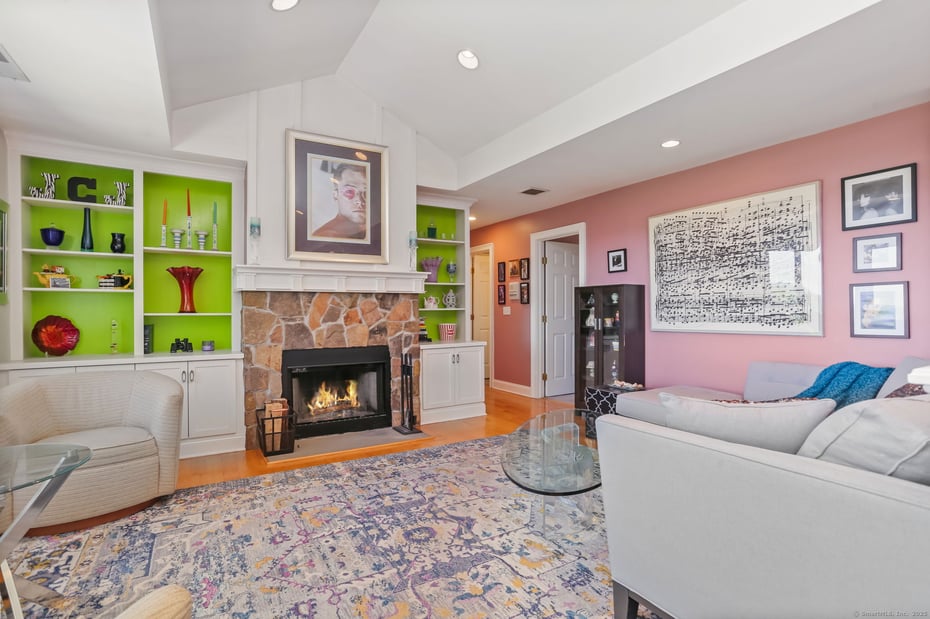 132 Merrimac Drive Photo 19